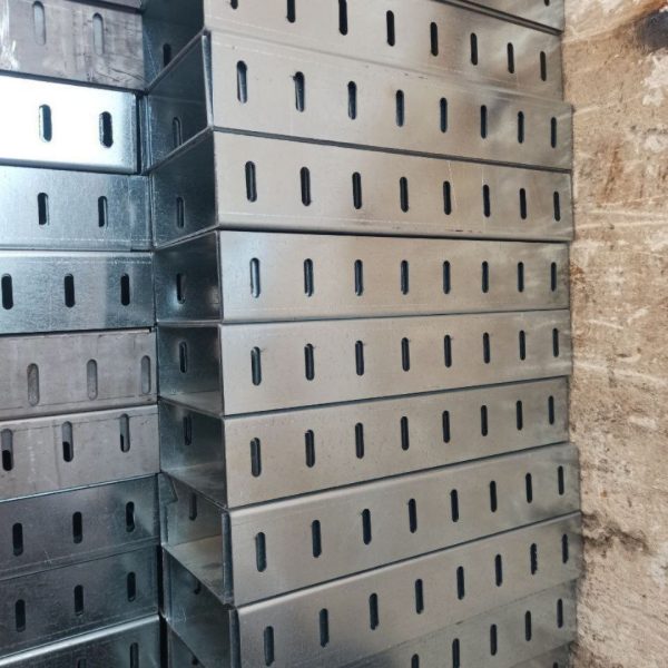 تولیدی ناودانی منقطع رضا